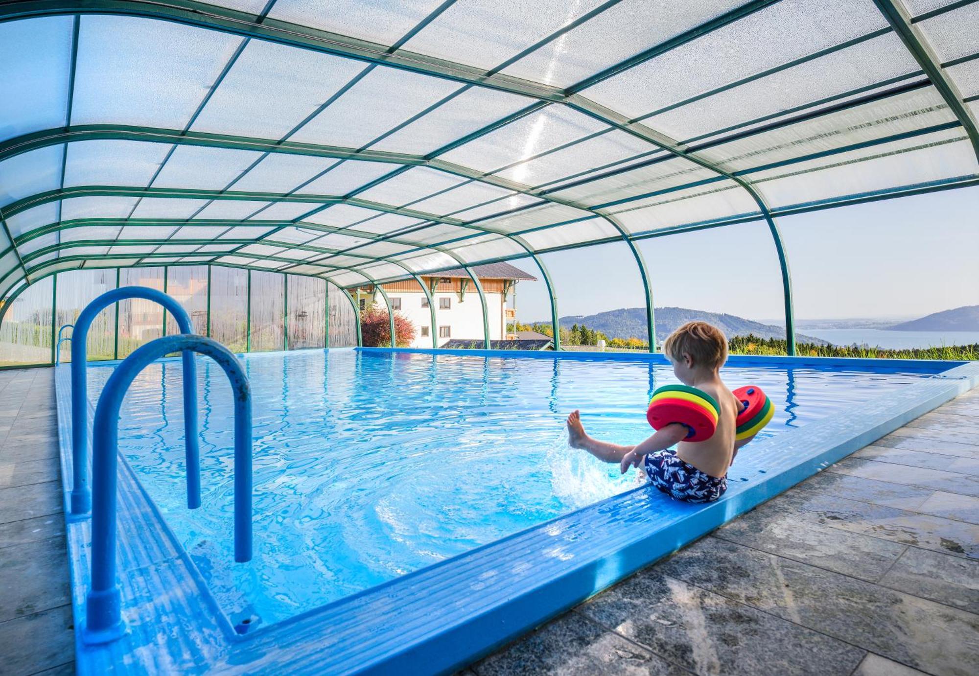 Ferienhotel Hofer Superior Strass im Attergau Dış mekan fotoğraf